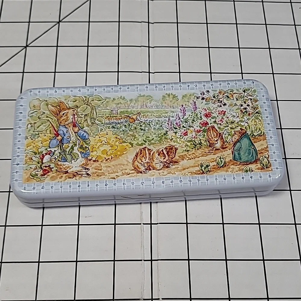 Vintage‎ Peter Rabbit Pencil Tin Preloved